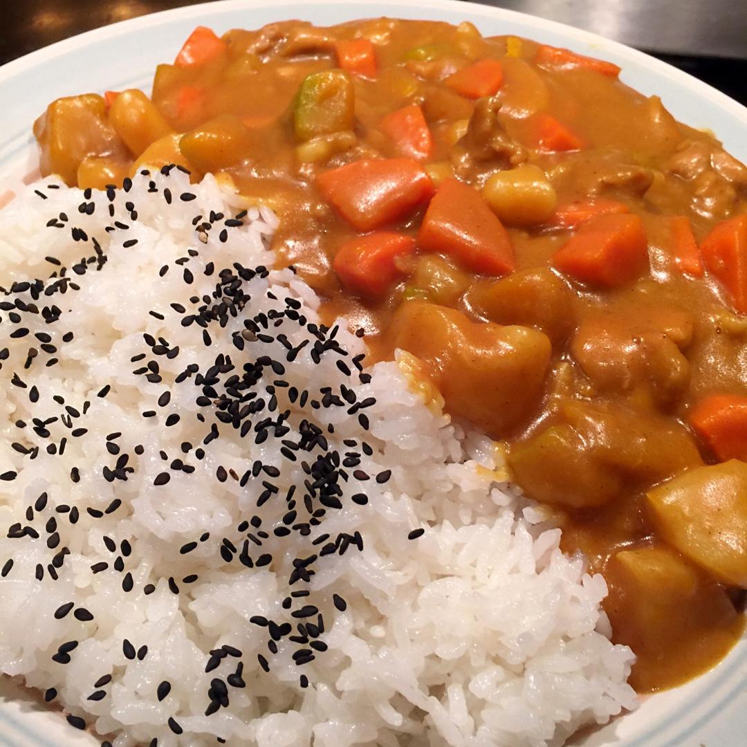 零失败日式咖喱鸡肉饭！！最正宗日本家庭做法！简单又好吃！