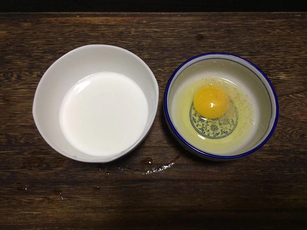 纯奶手撕吐司的做法 步骤1