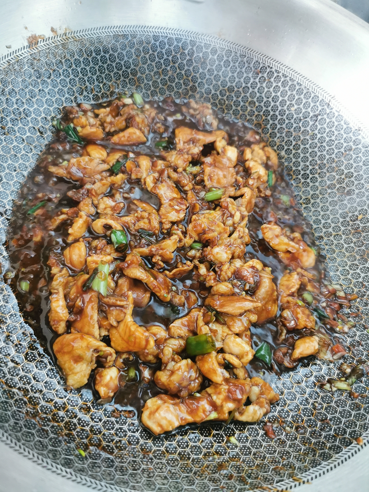 天津传统菜，虾仁烧茄子（少油不炸）的做法 步骤5