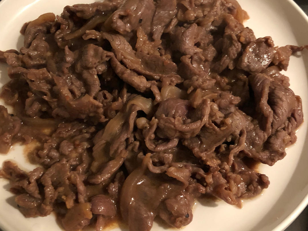 洋葱炒牛肉