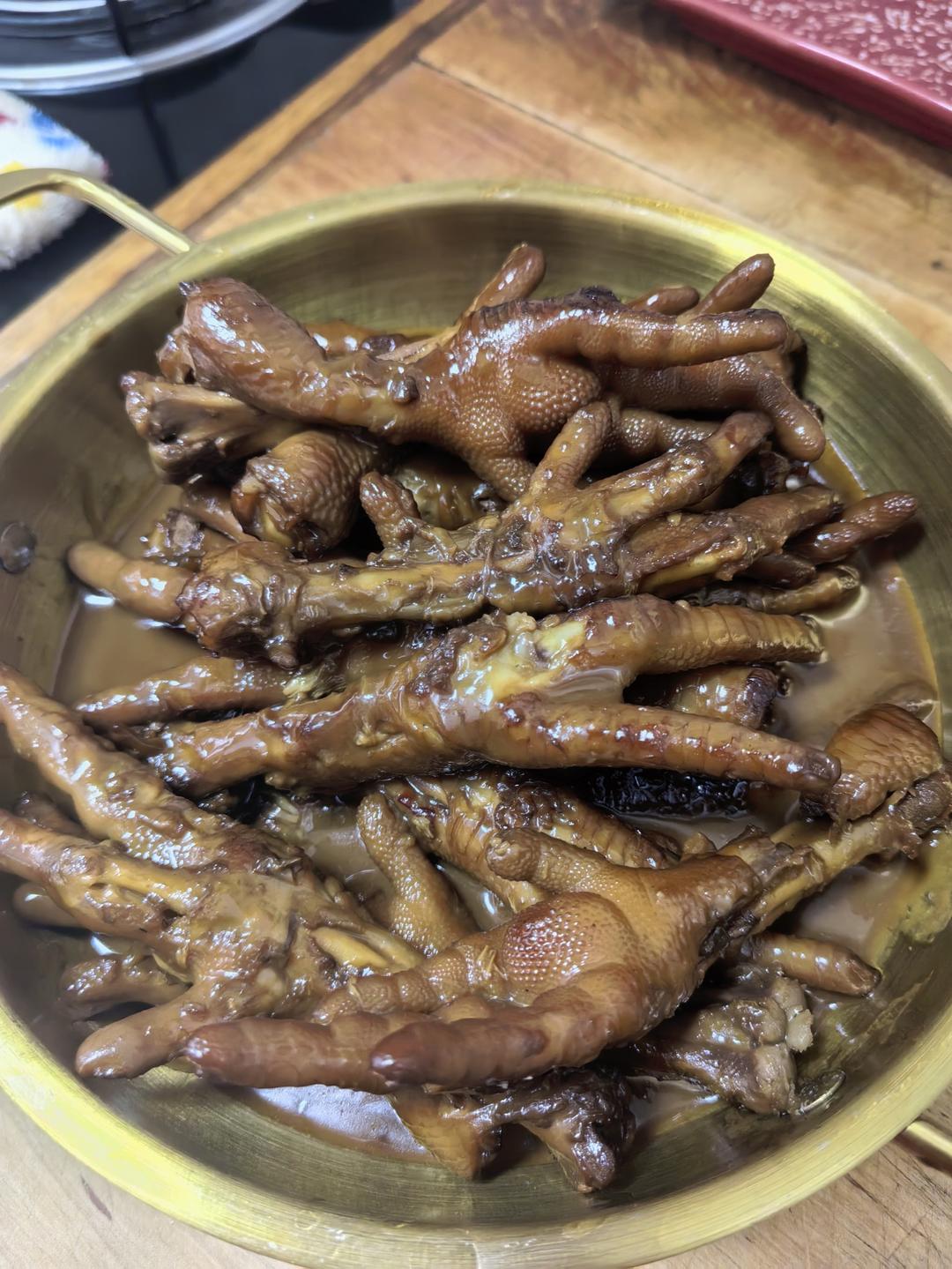 “销魂”卤鸡爪