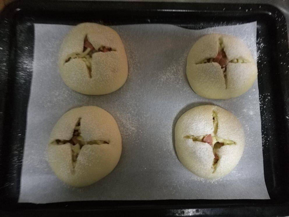 全麦芝士熔岩面包