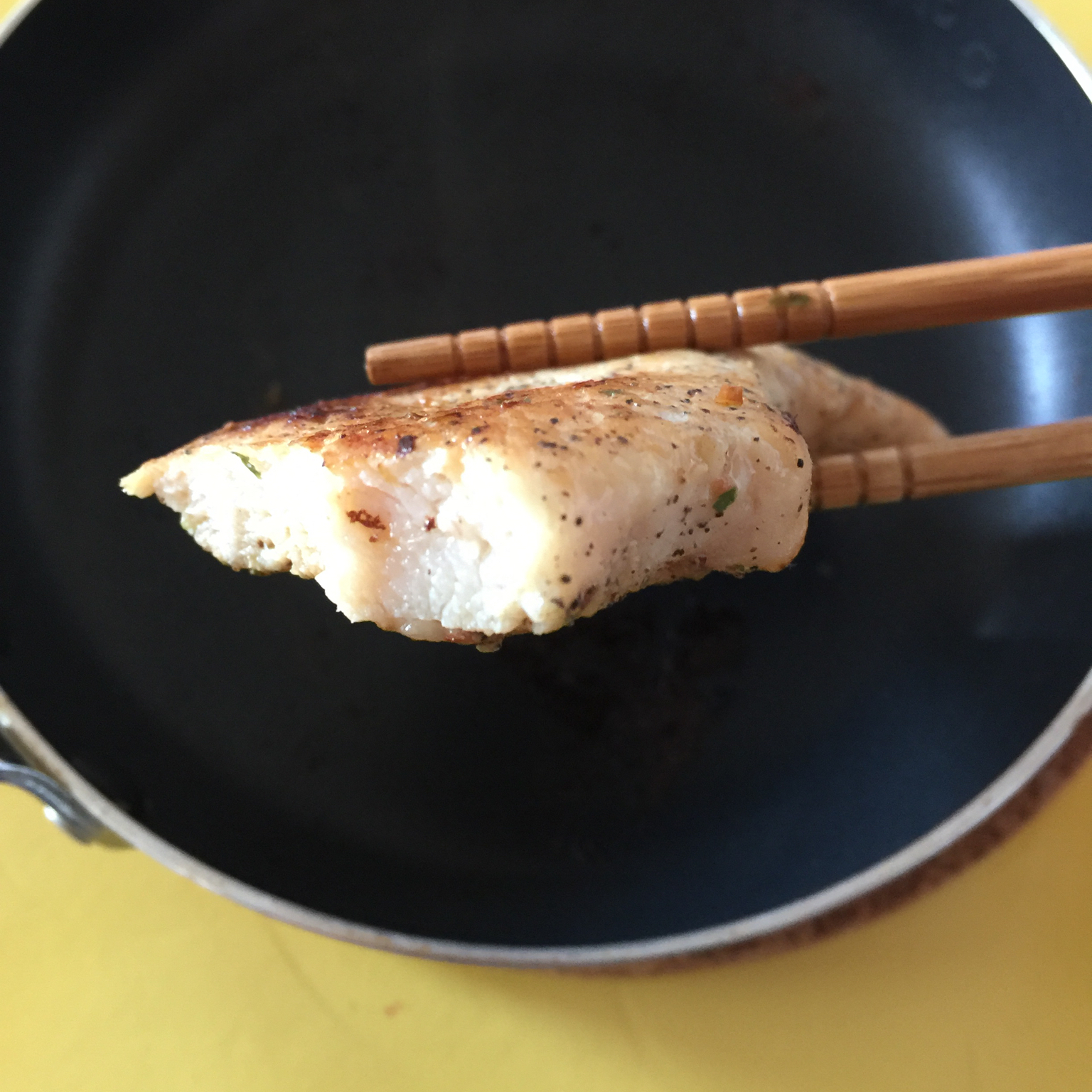 芝麻煎鸡胸