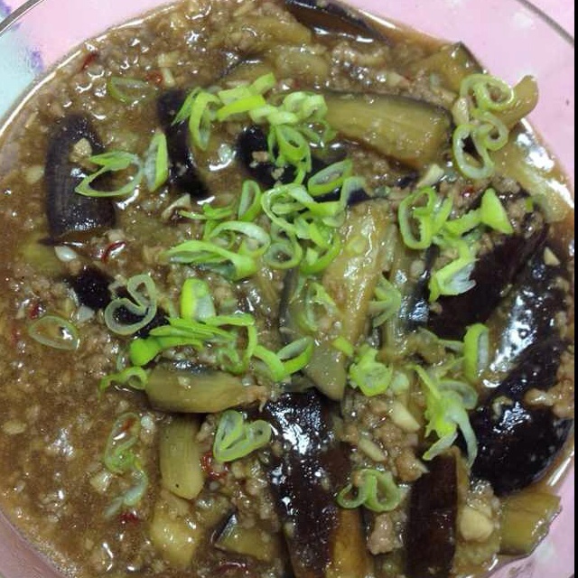 酱香肉末烧茄子