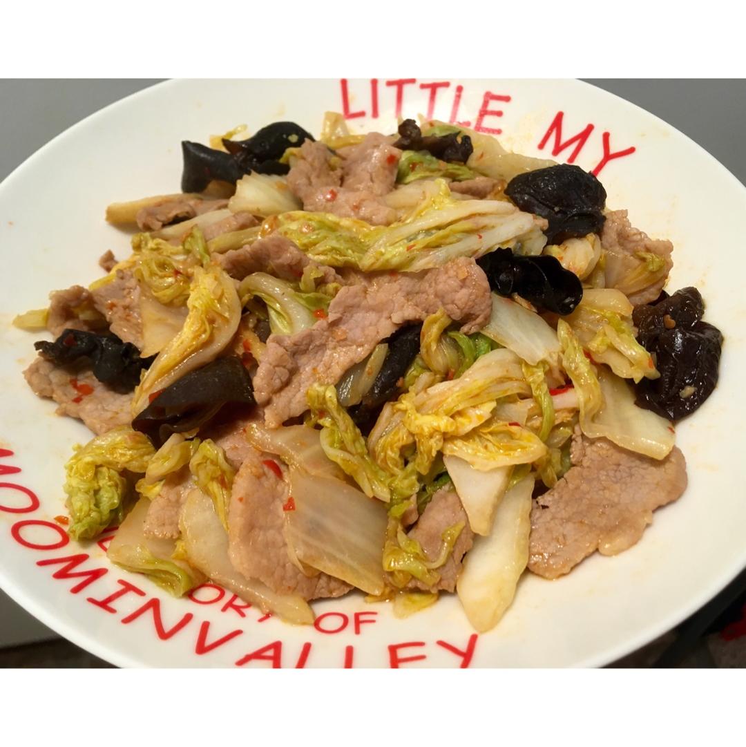 白菜猪肉炒木耳