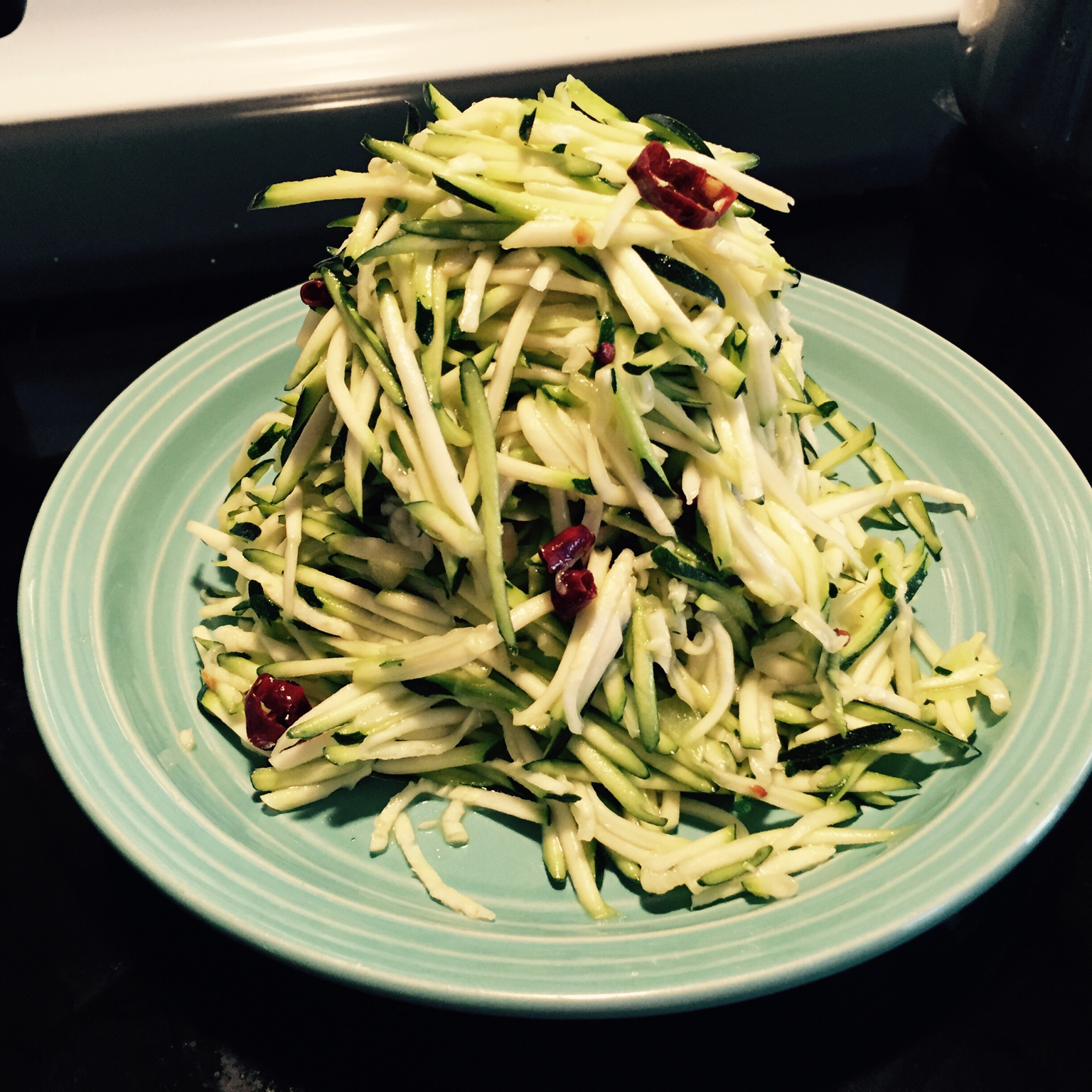 【生拌西葫芦】