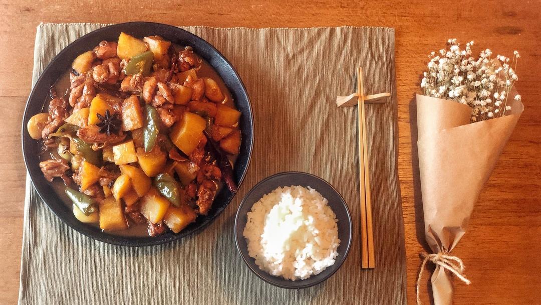 新疆特色大盘鸡（附加皮带面做法）