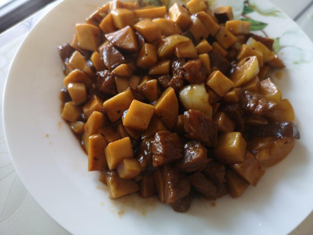 杏鲍菇炒牛肉粒