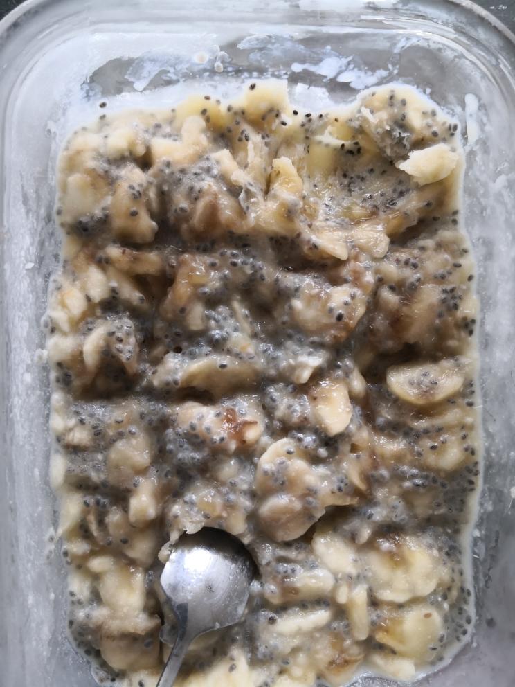 奇亚籽香蕉冰淇淋