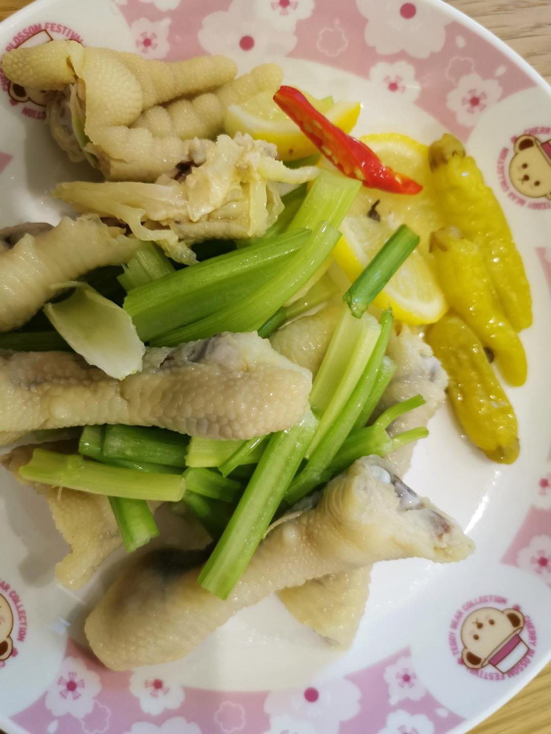 柠檬泡椒凤爪