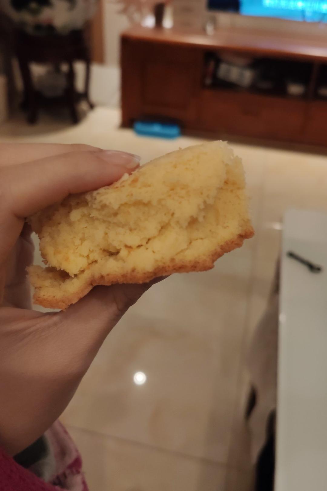 简单的电饭锅蛋糕(不用秤版)