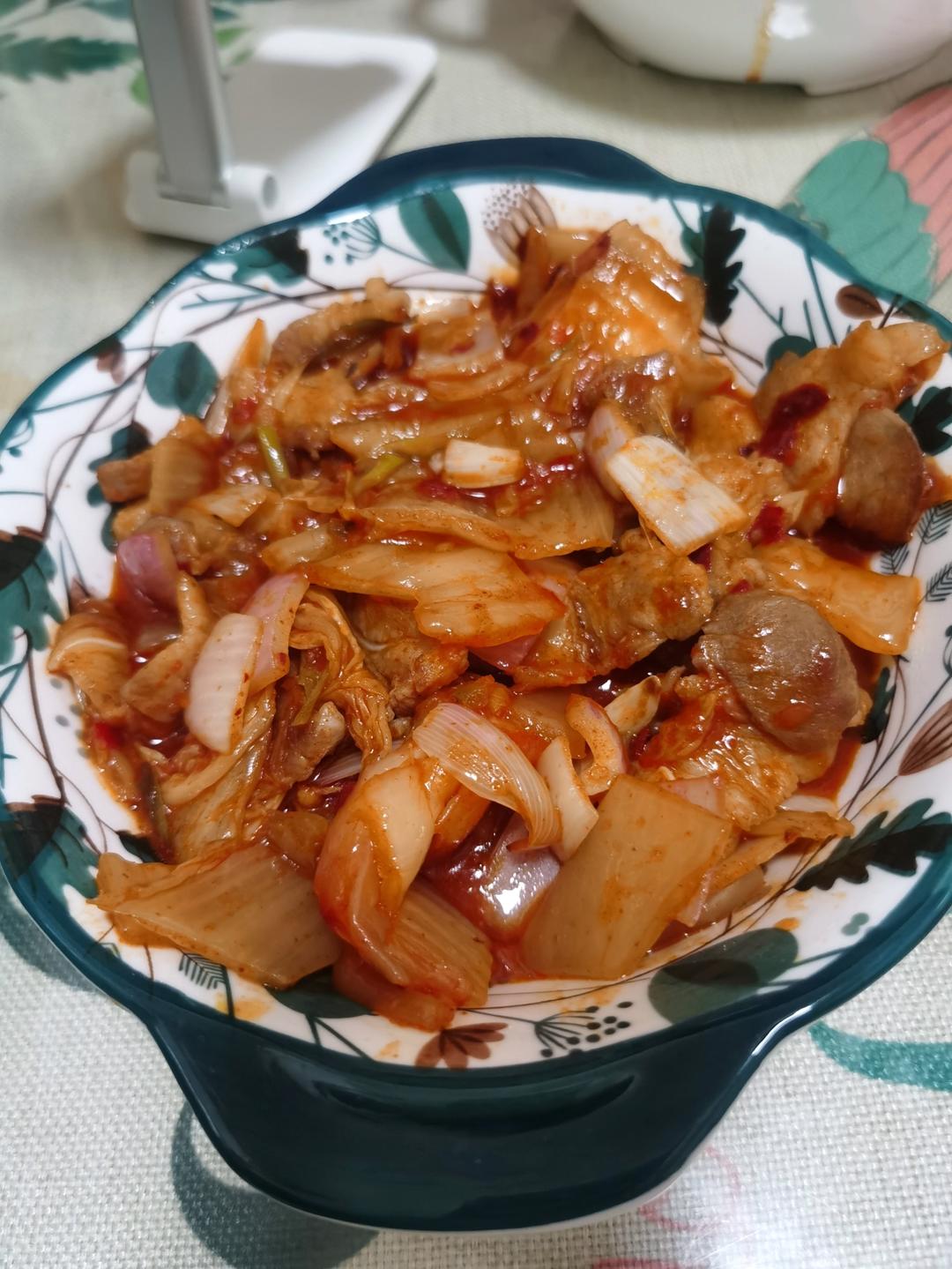 辣白菜炒五花肉