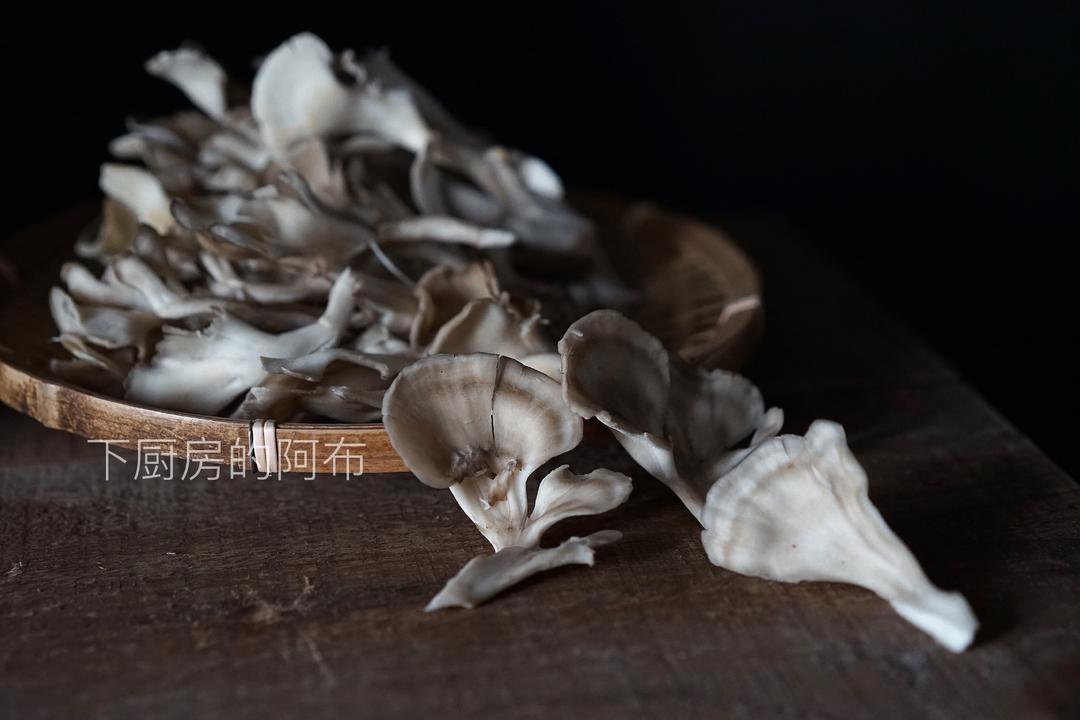 舞茸炒饭（灰树花炒饭）