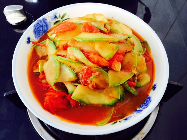 快乐美丽爱到老做的西红柿炒西葫芦