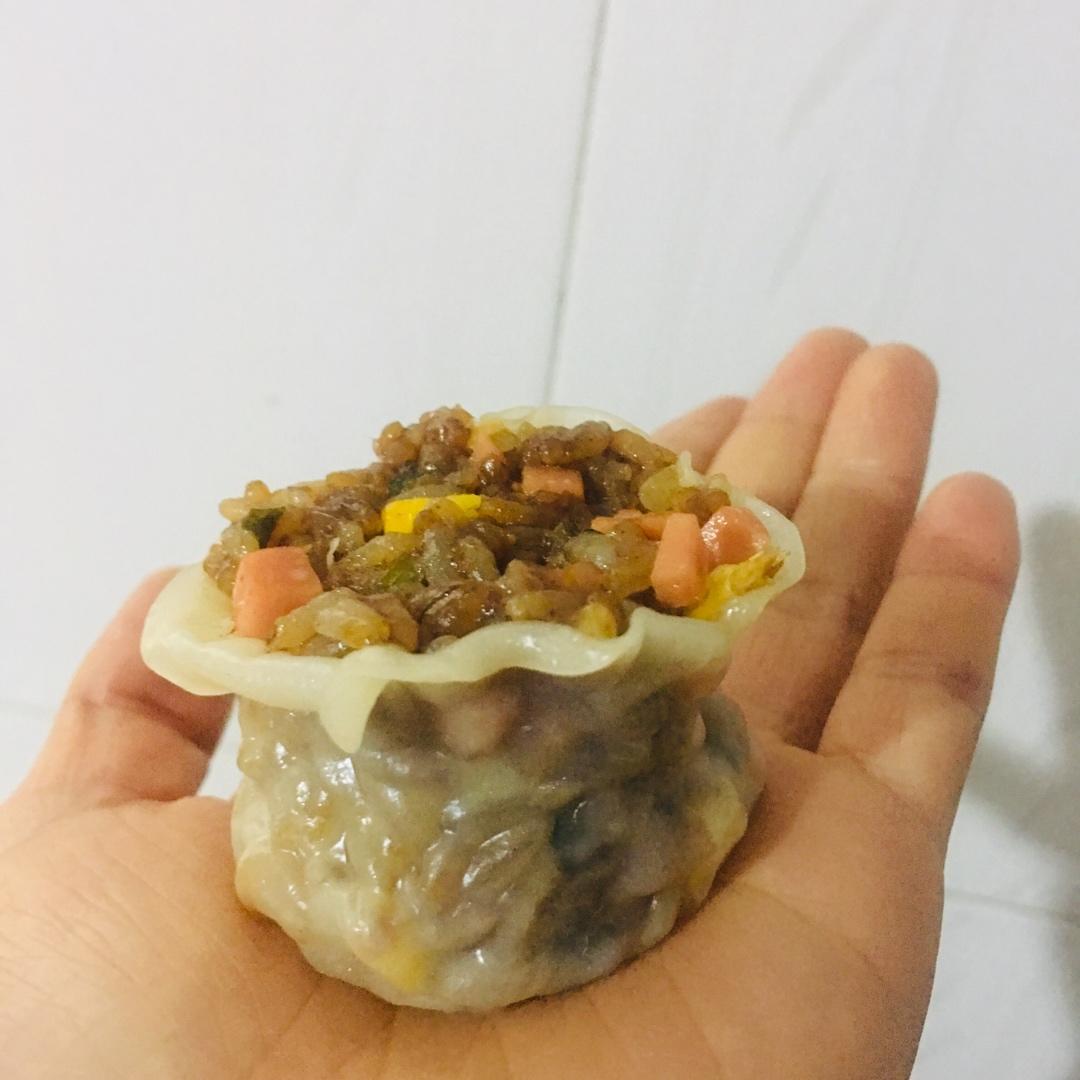 今年最美味的就是它了！馅料超足的咸蛋黄烧卖！