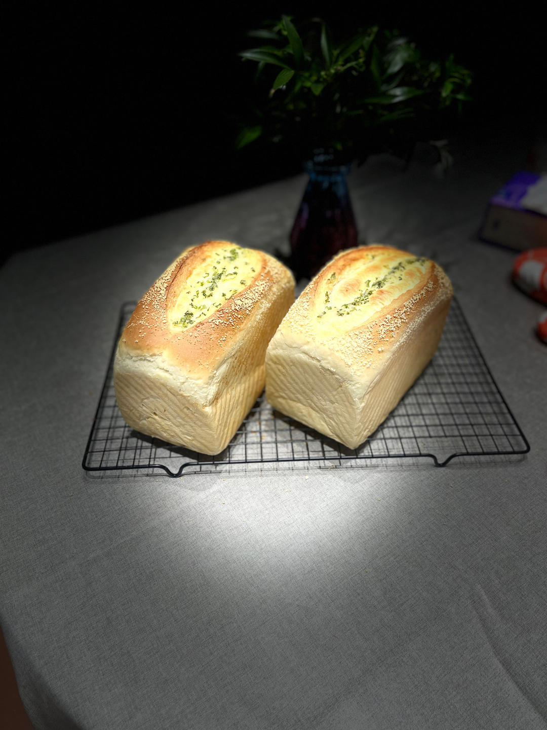 香迷糊啦！咸口吐司：蒜香黄油培根芝士吐司！