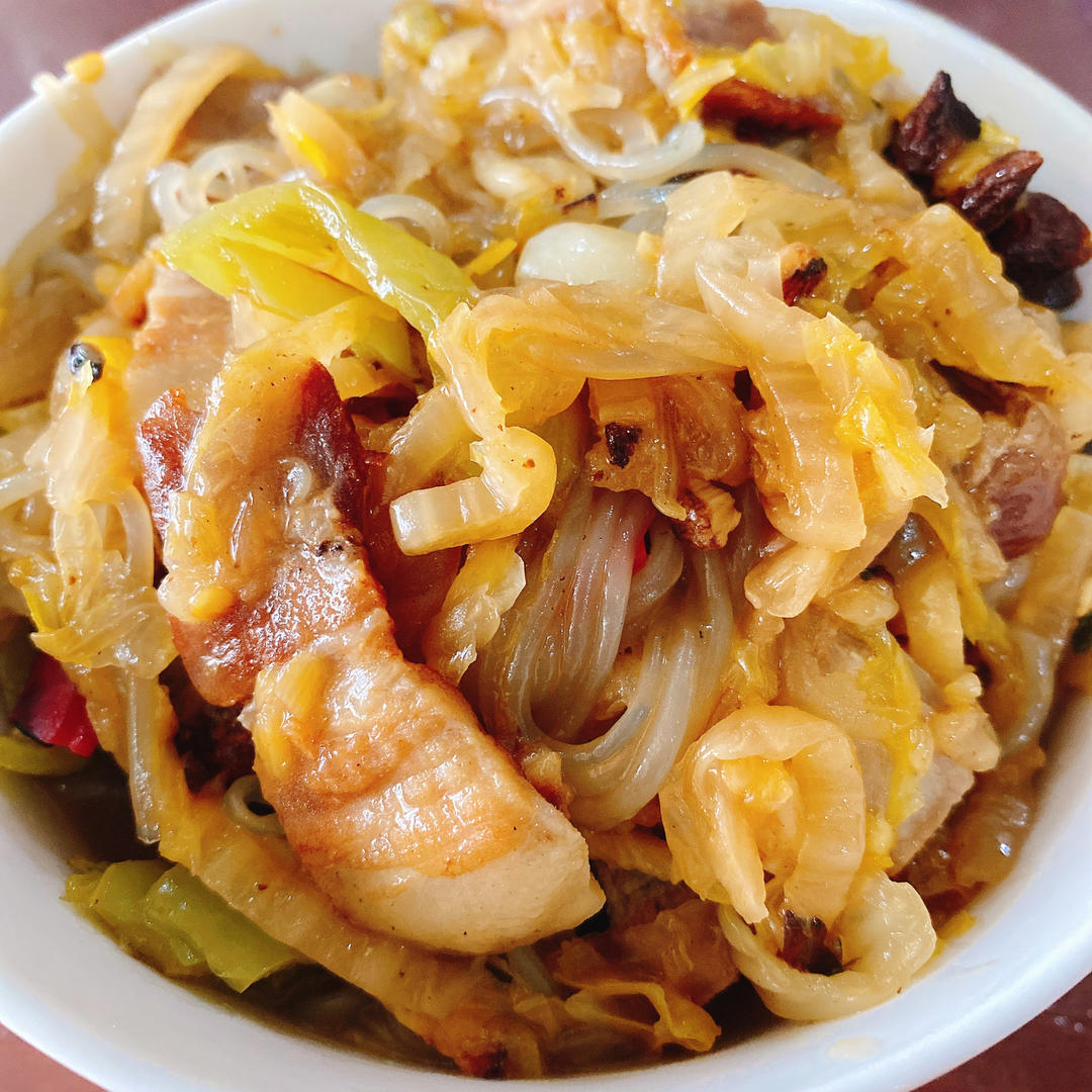 酸菜白肉炖粉条