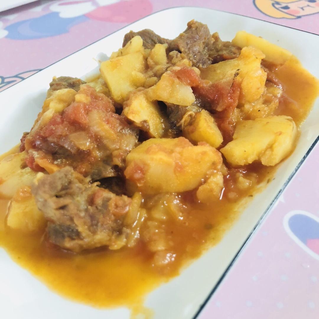 番茄土豆炖牛腩