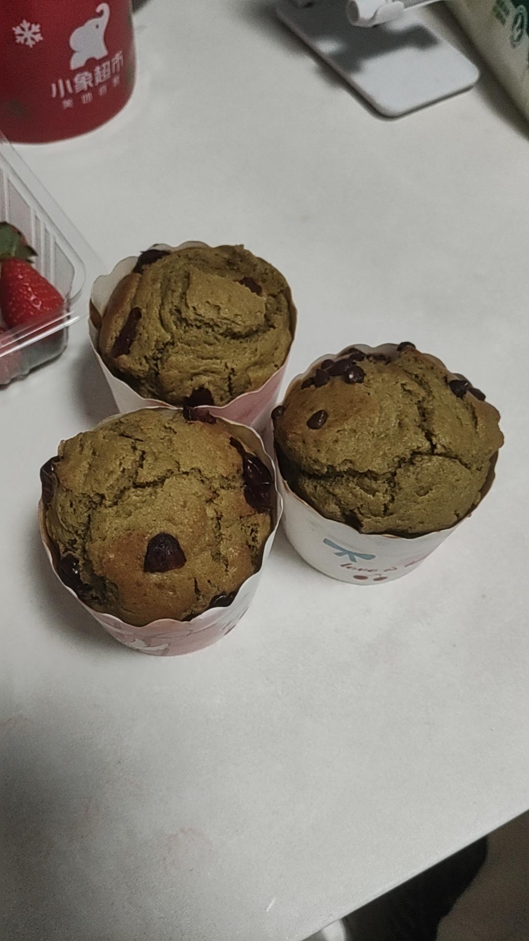 抹茶蔓越莓麦芬～抹茶控不要错过的美味！