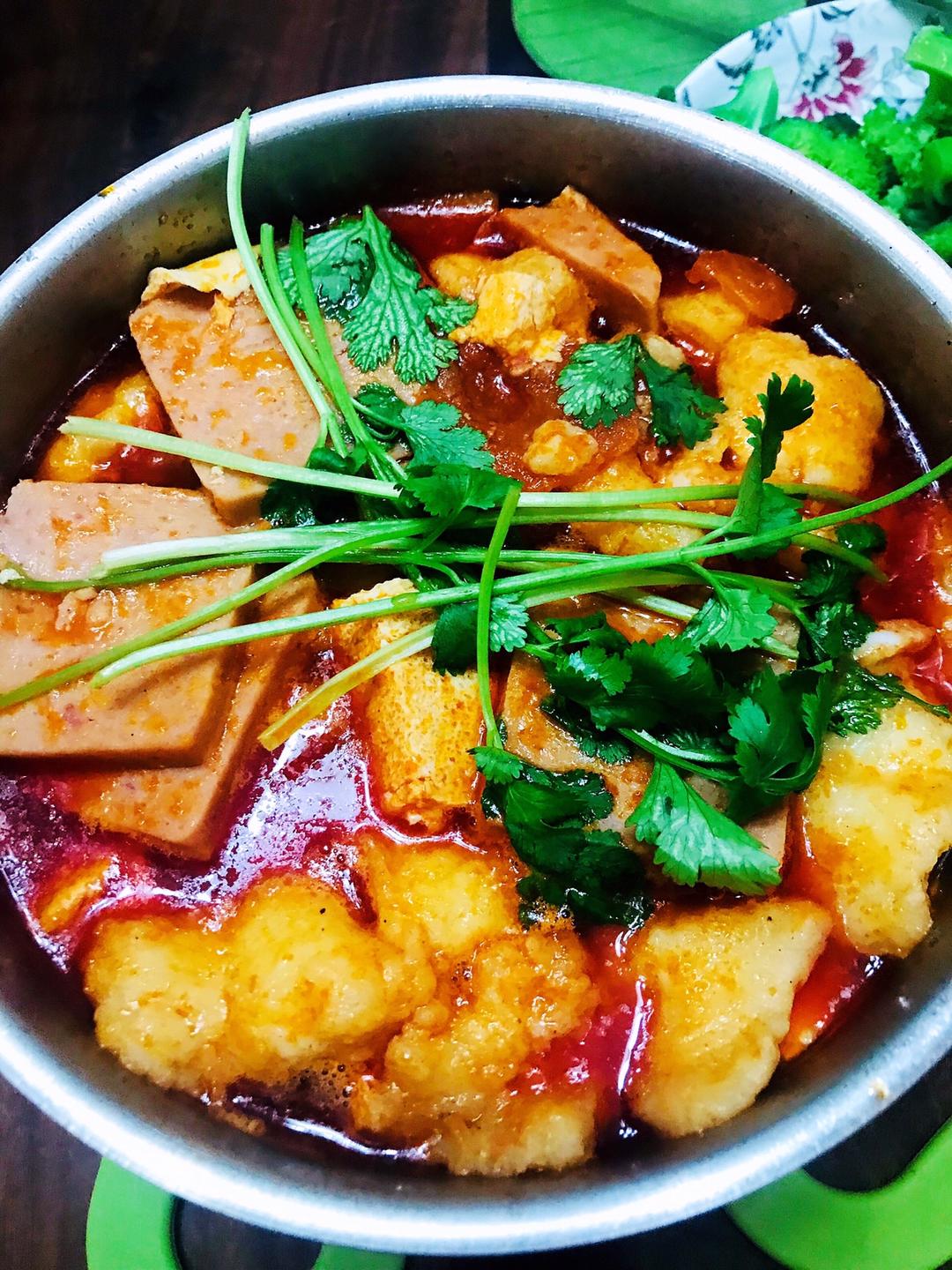 苗家酸汤鱼锅的做法