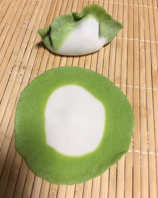 翡翠白玉白菜饺子详细版（附翡翠白玉白菜饺子包法，翡翠白玉饺子皮两种制法，面包机和面，翡翠白玉烧卖，各种馅料搭配）