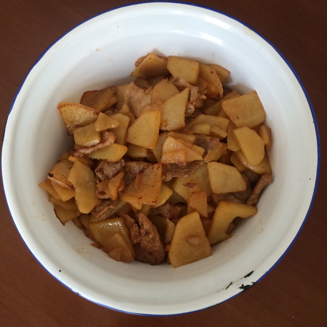 土豆炒肉片