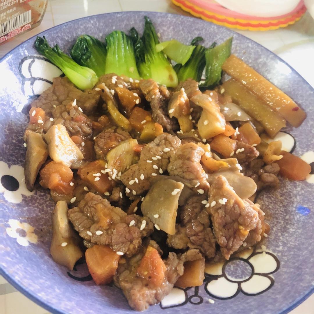 杭椒牛排白玉菇，你没吃完的健身牛排|我吹过你吹过的风，这算不算相拥