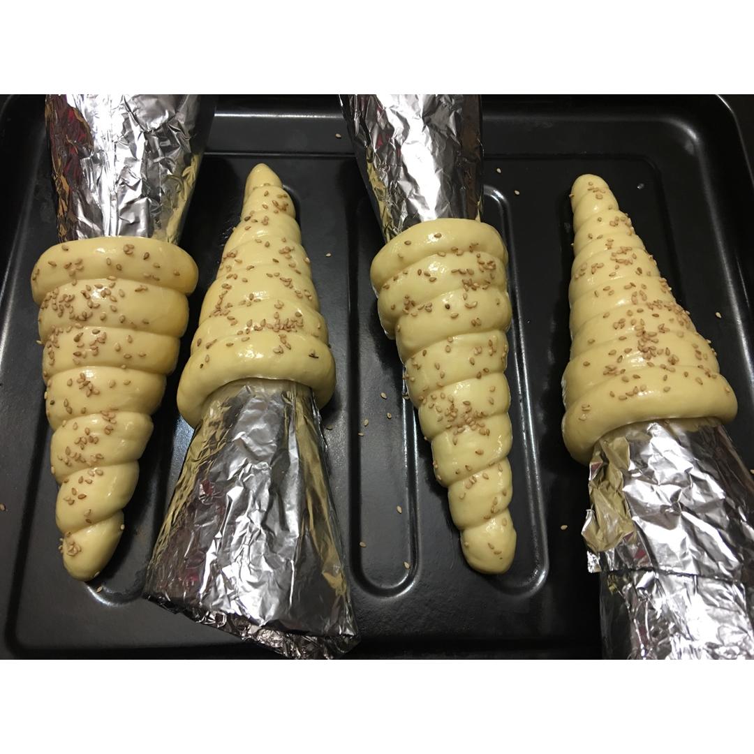 牛角面包卷 Bread Cone