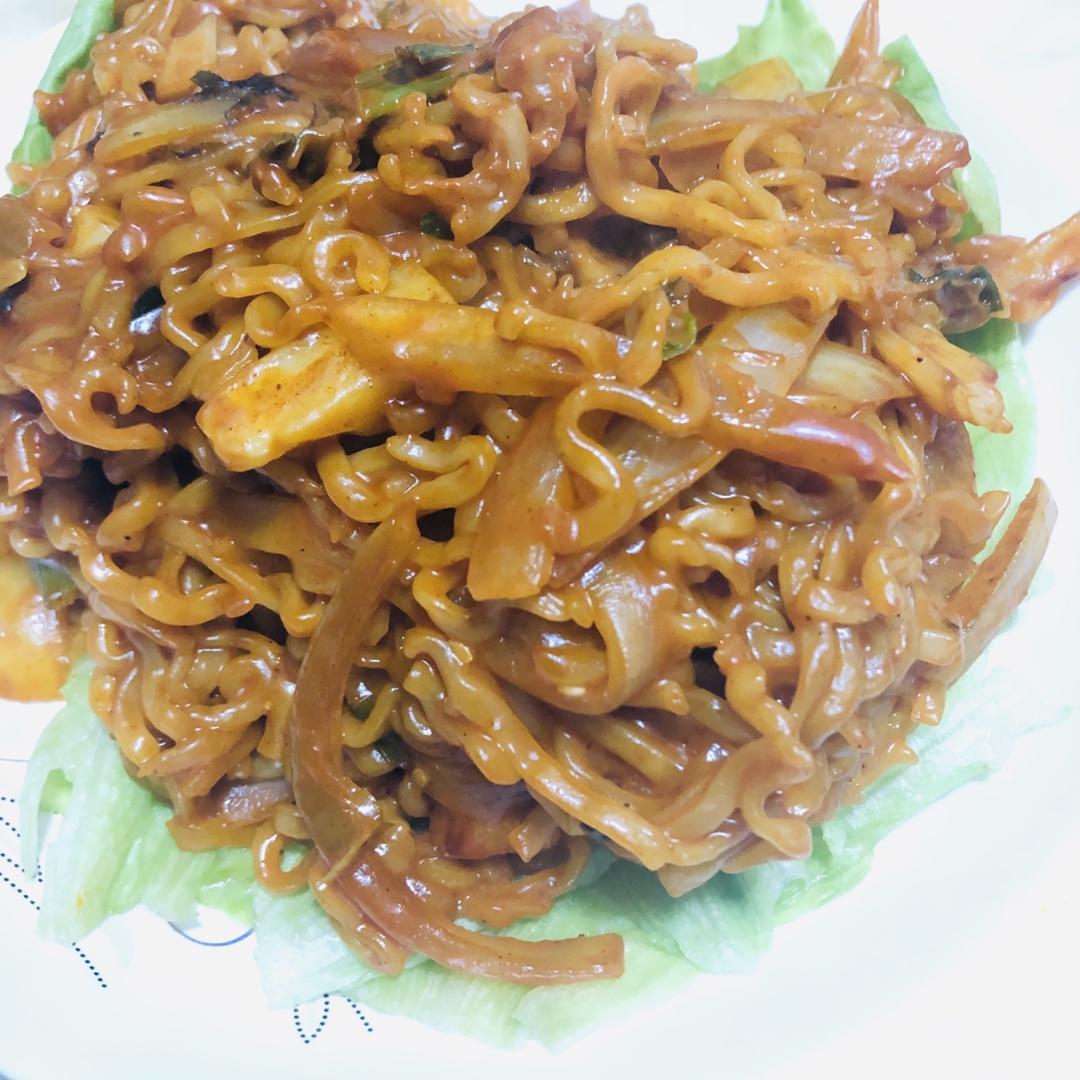 拉丝芝士年糕火鸡面