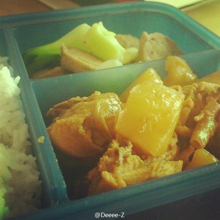 土豆炖鸡块