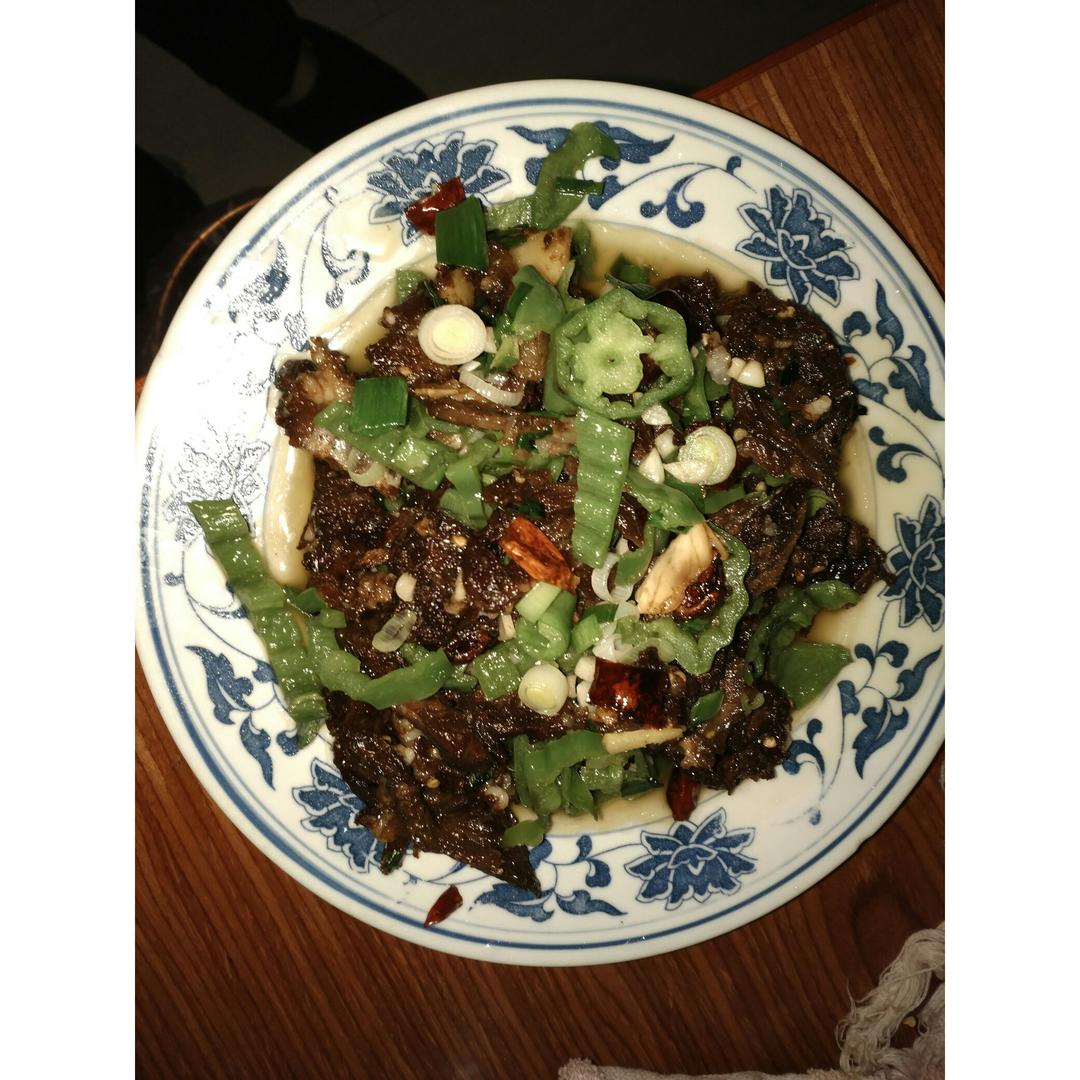 小炒牛肉