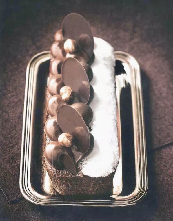 🍫圣多明戈🧁                           巧克力榛子蛋糕的做法