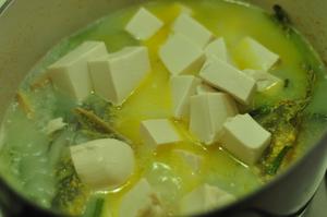 昂刺鱼豆腐汤的做法 步骤5