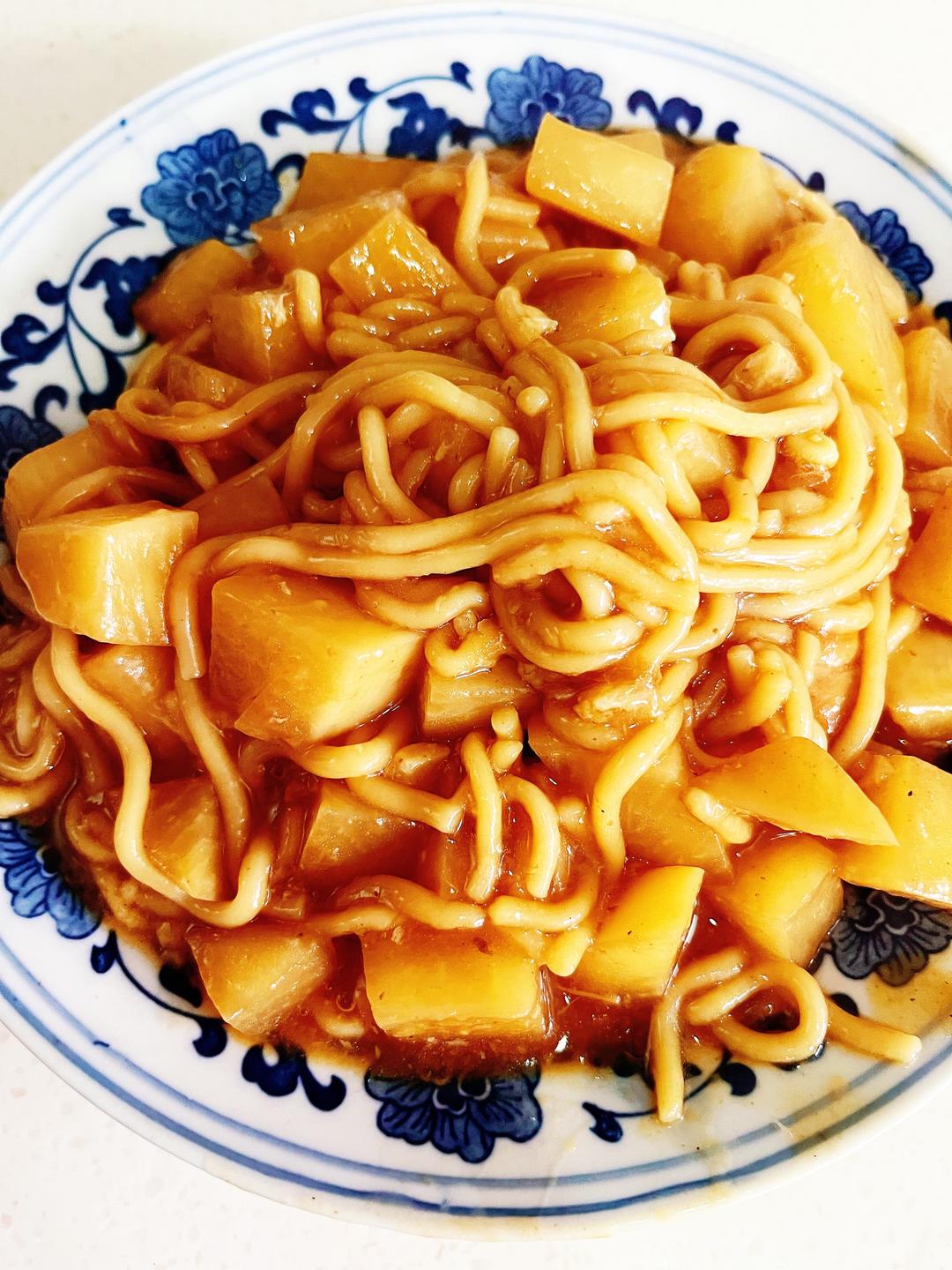 胭脂萝卜焖面的做法