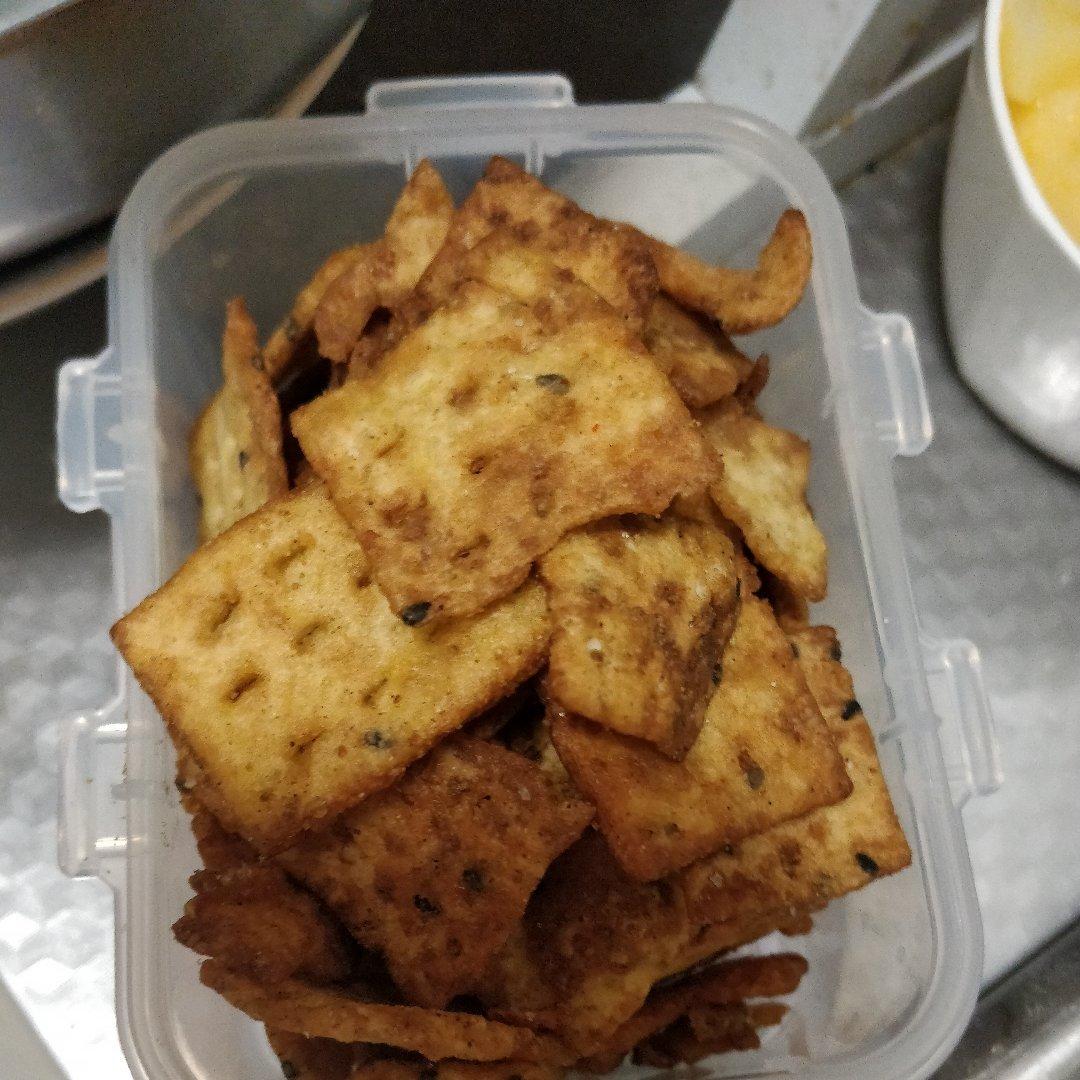 自制嘎嘣脆哒小米锅巴