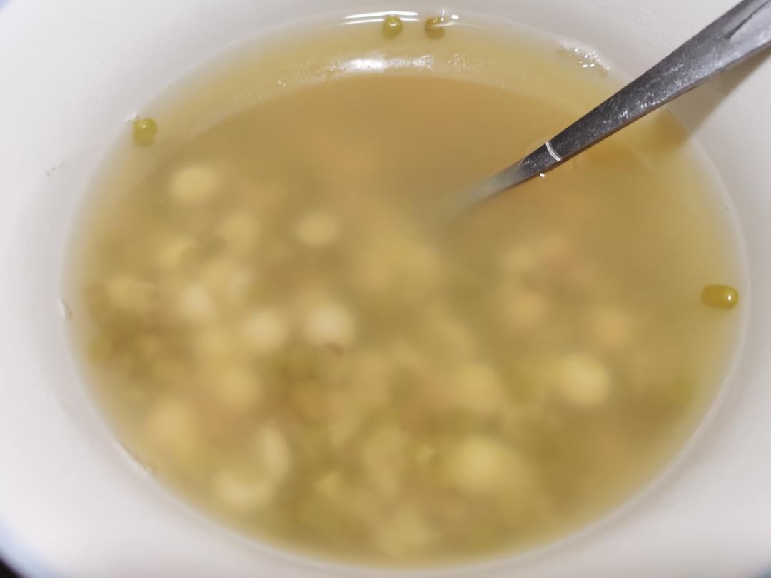 芡实绿豆汤