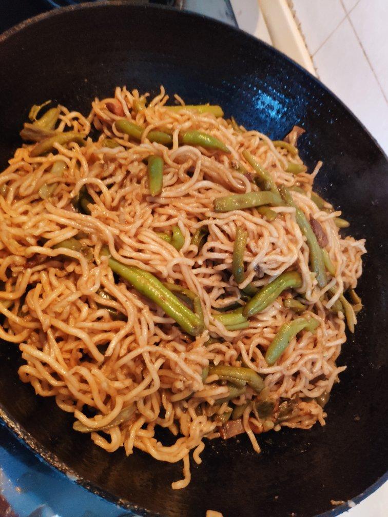 豆角焖面