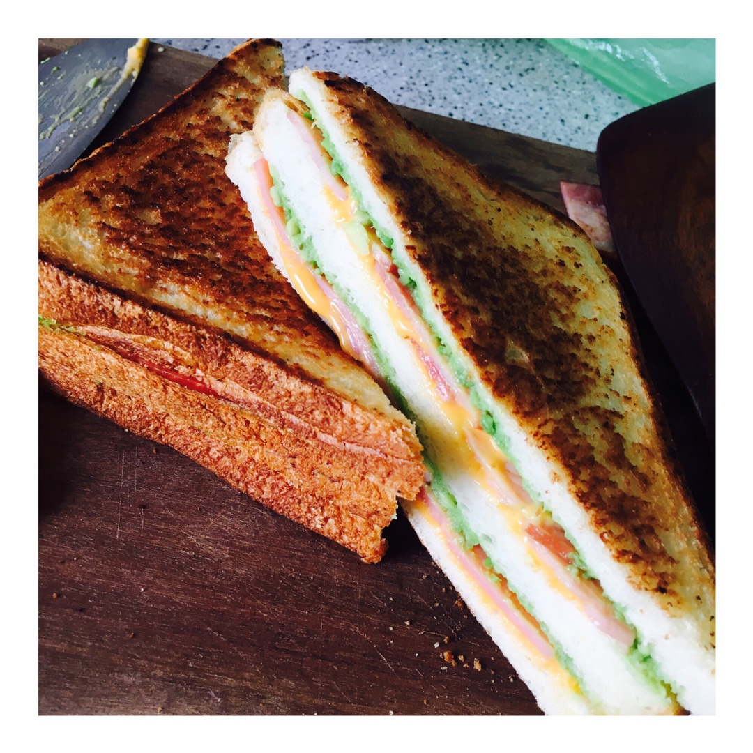 牛油果早餐三明治 Avocado Breakfast Toasted Sandwich
