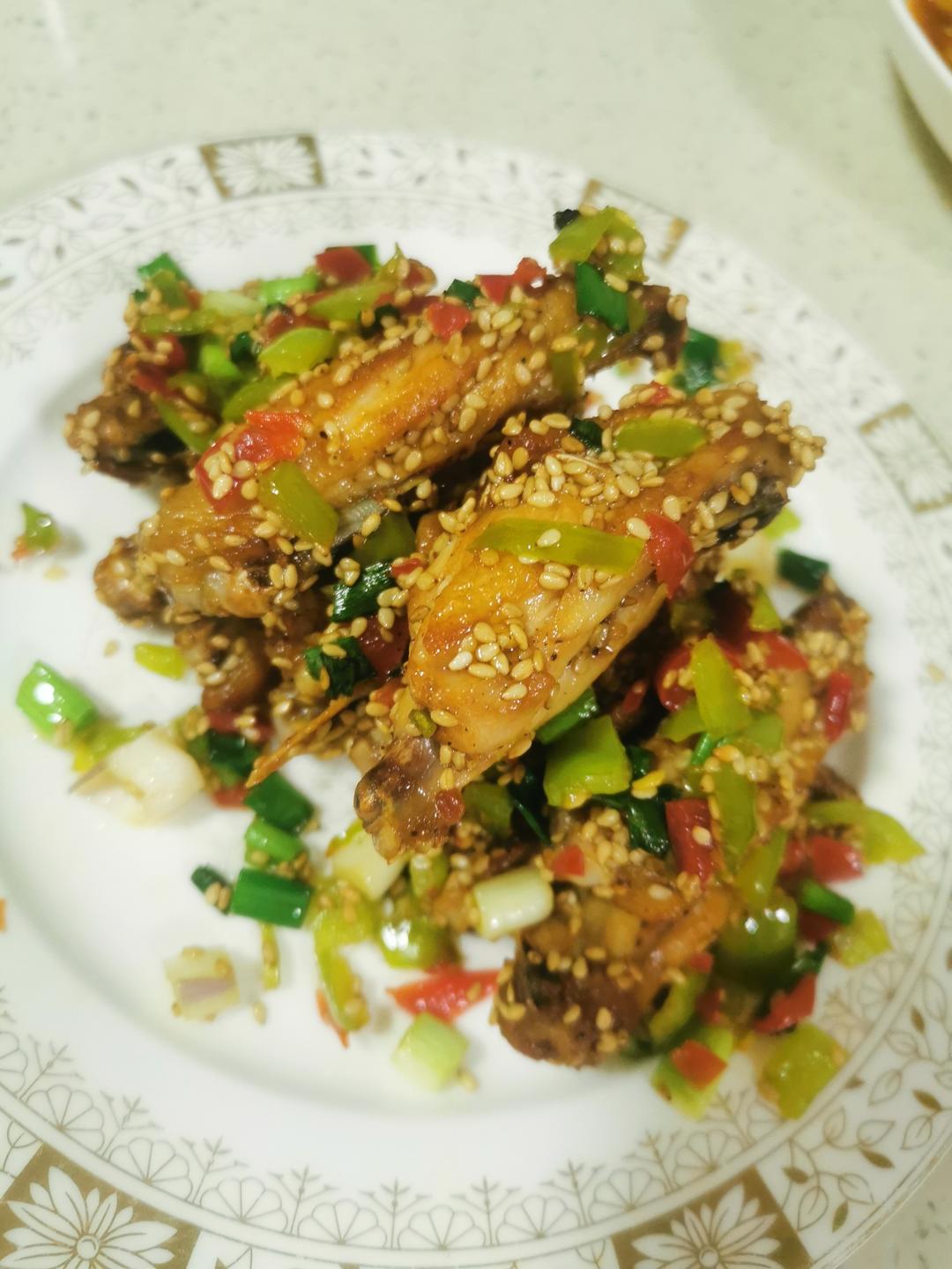 蒜香鸡翅，这才是鸡翅最好吃的做法