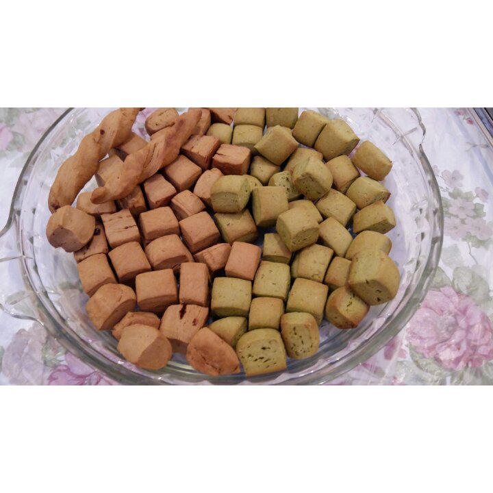 小石头饼干。