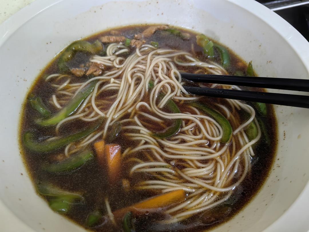 青椒肉丝面