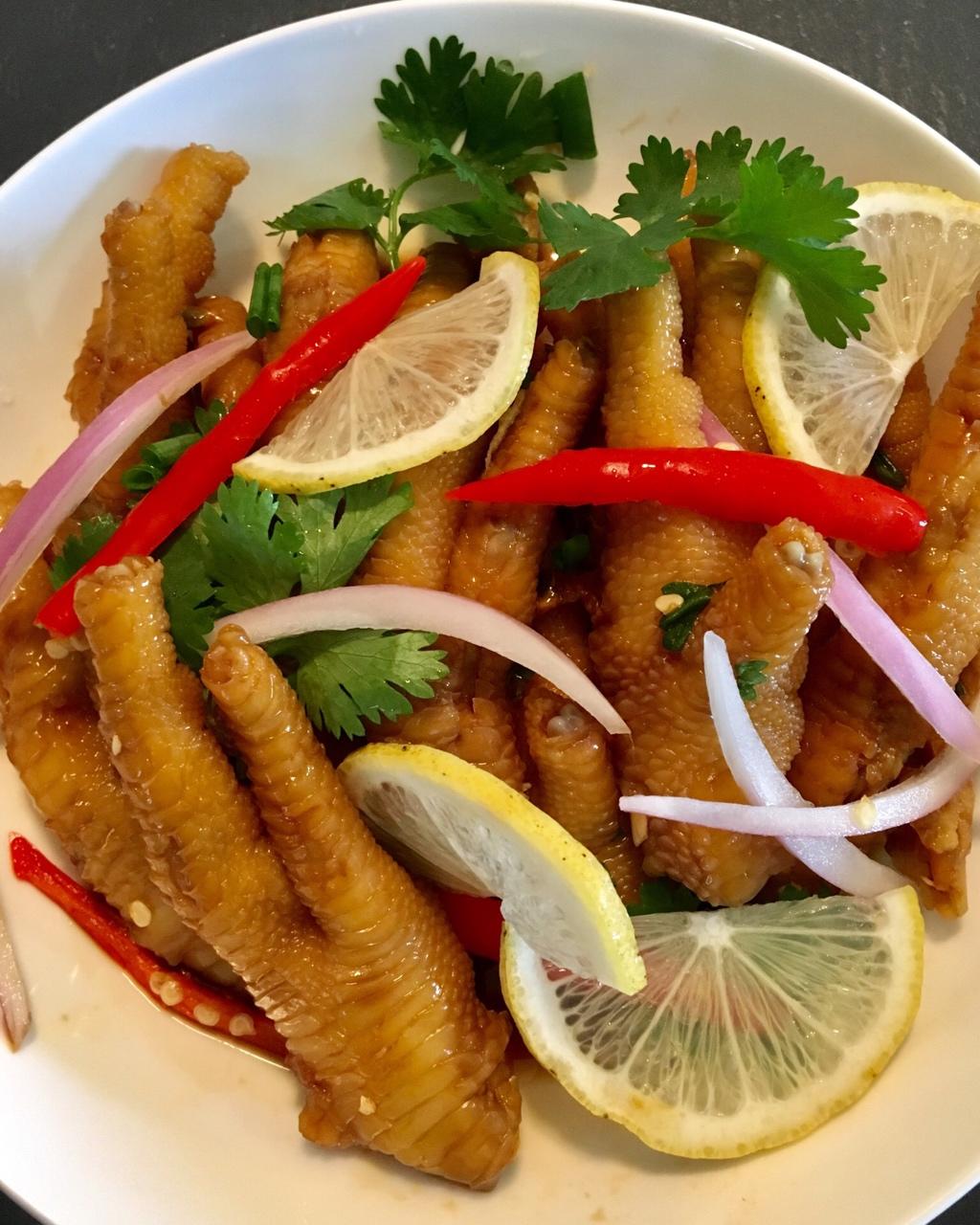 必备的夏日网红菜——柠檬凤爪