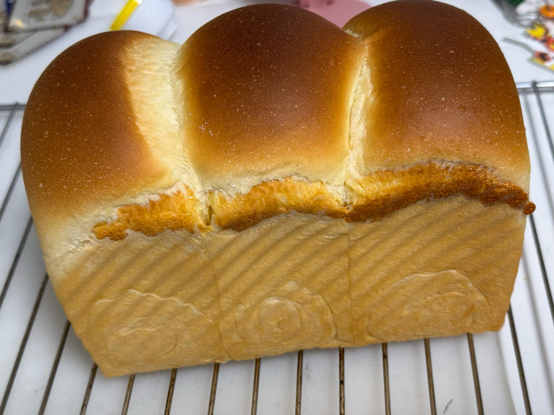 鲜奶吐司（老面法）