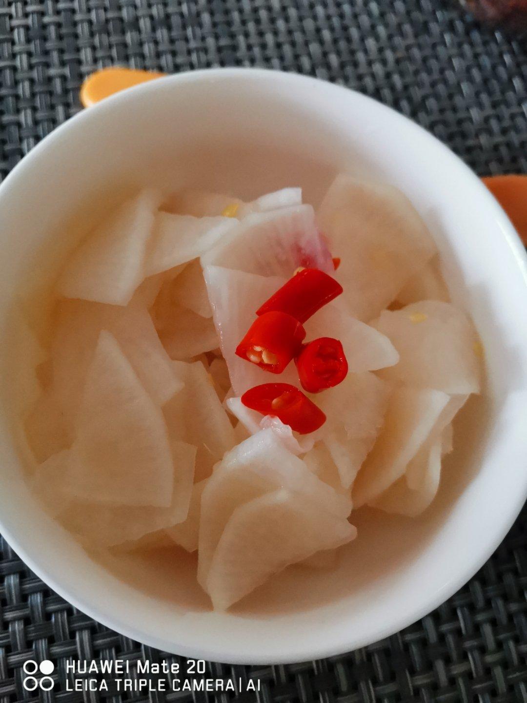 腌酸辣萝卜