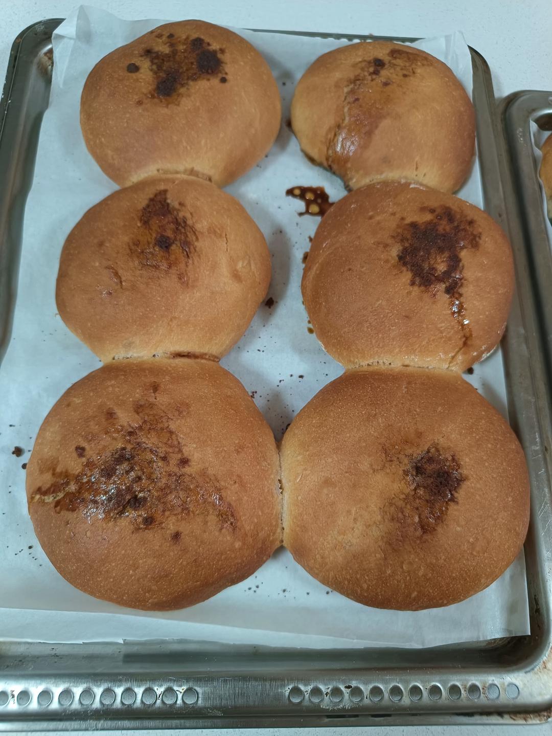 我看看谁还没有吃过这个红糖麻薯吐司，红糖➕麻薯真绝！