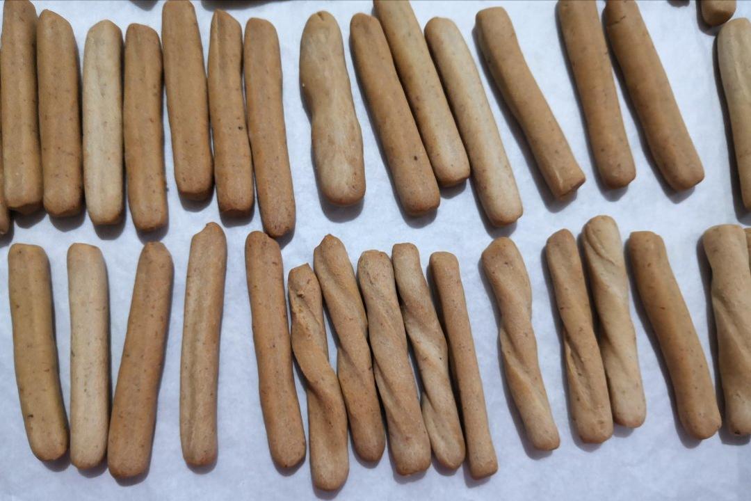 无油无糖宝宝磨牙棒饼干(硬性饼干)