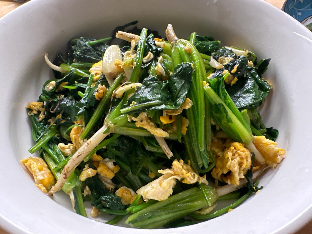 菠菜炒鸡蛋