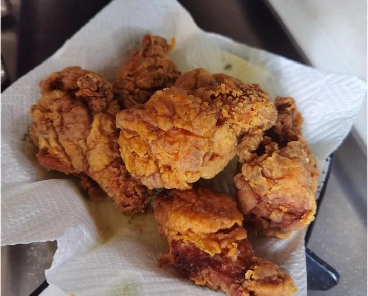 不用炸鸡粉也可以炸出酥脆炸鸡腿