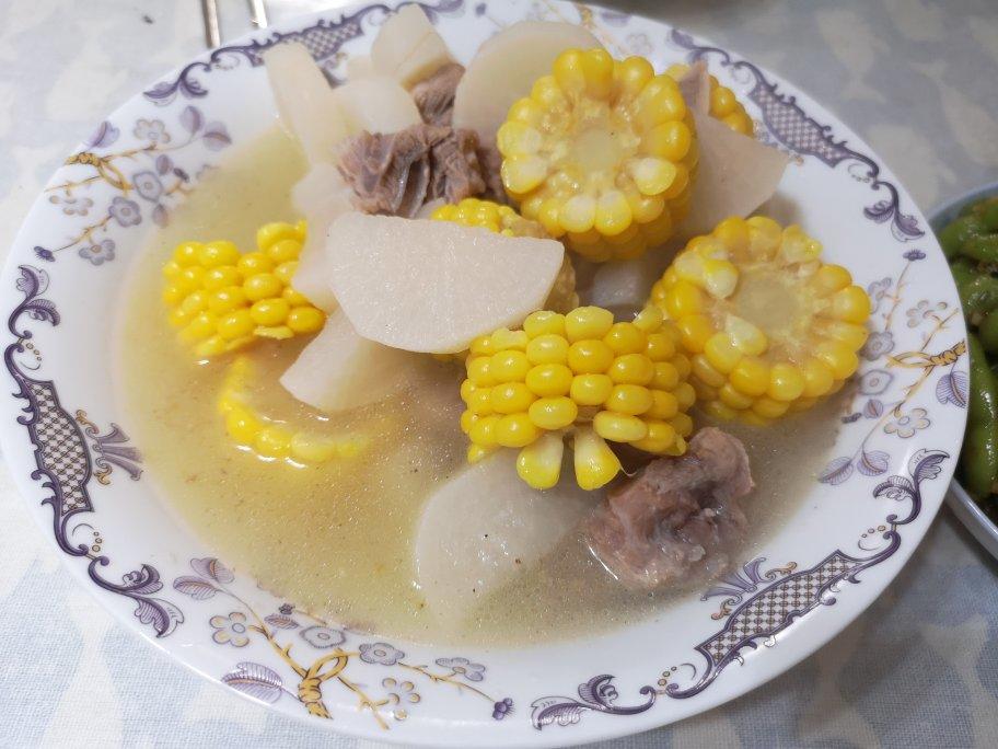 玉米排骨汤