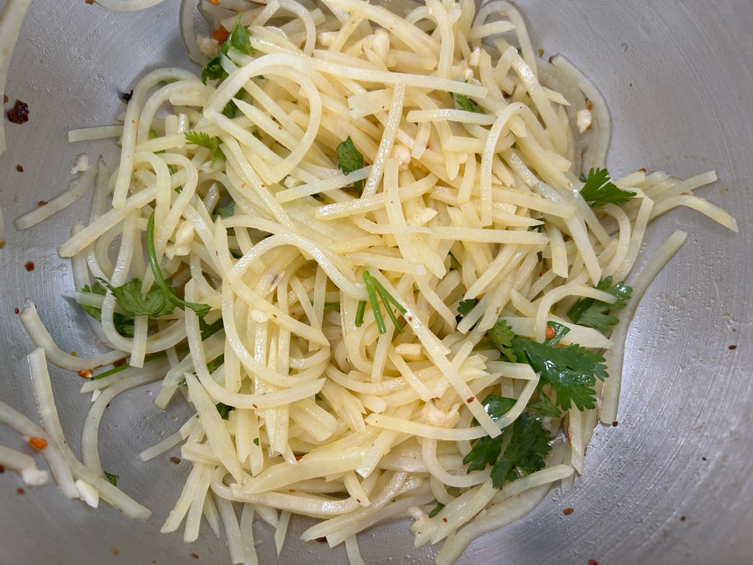 炝拌土豆丝